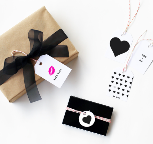 offer-free-gift-wrapping-for-valentines