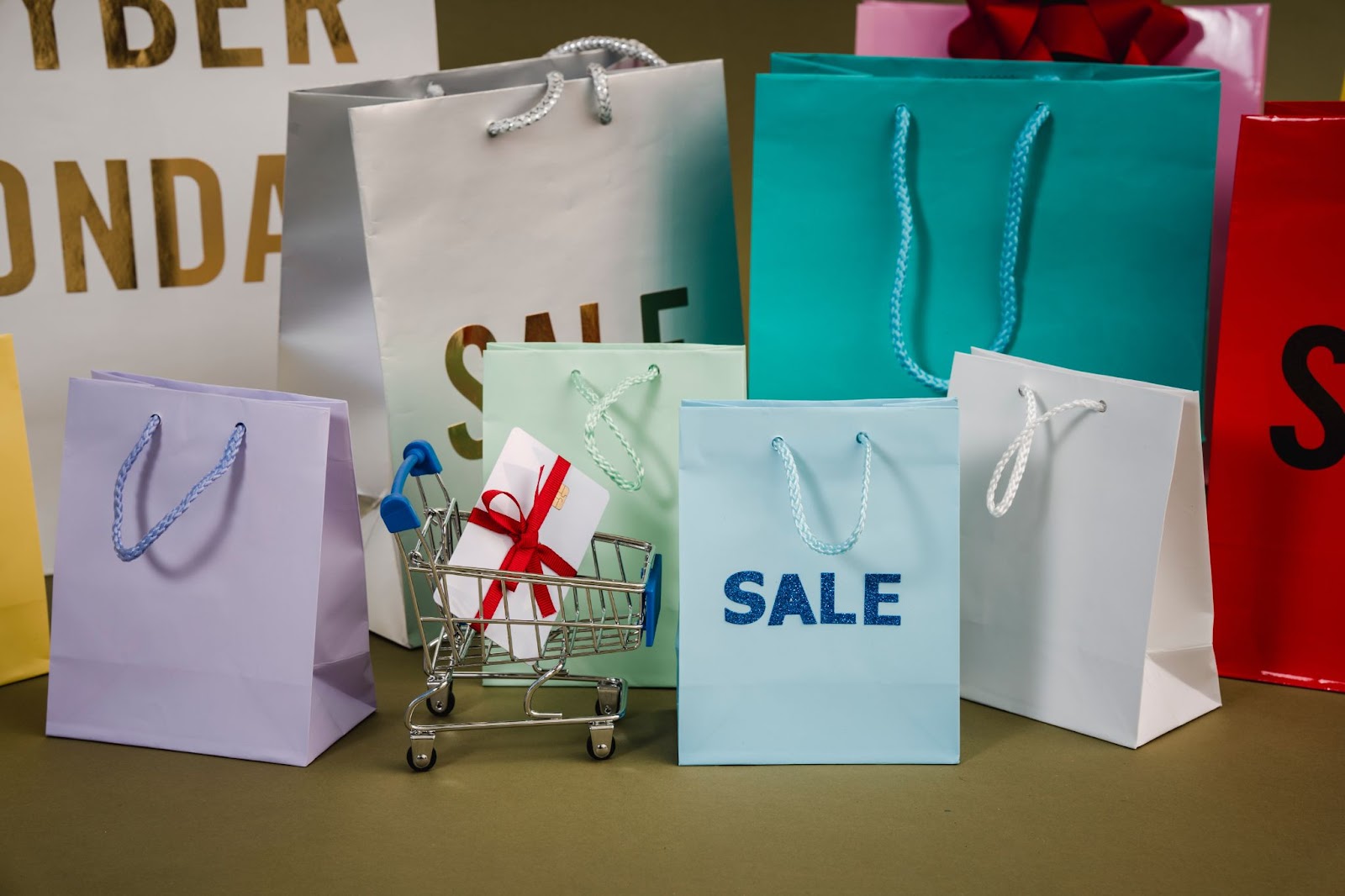 Shopping bags for ecommerce store